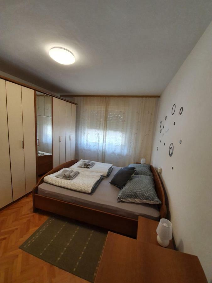 Apartman Val Pula Buitenkant foto