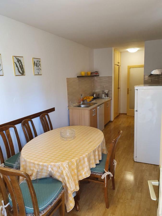 Apartman Val Pula Buitenkant foto